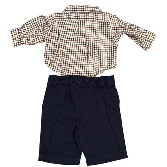 CHAPS Newborn Collection Baby Boy 2 Piece Plaid Shirt And Navy Pants Set NWT - Picture 2 of 9
